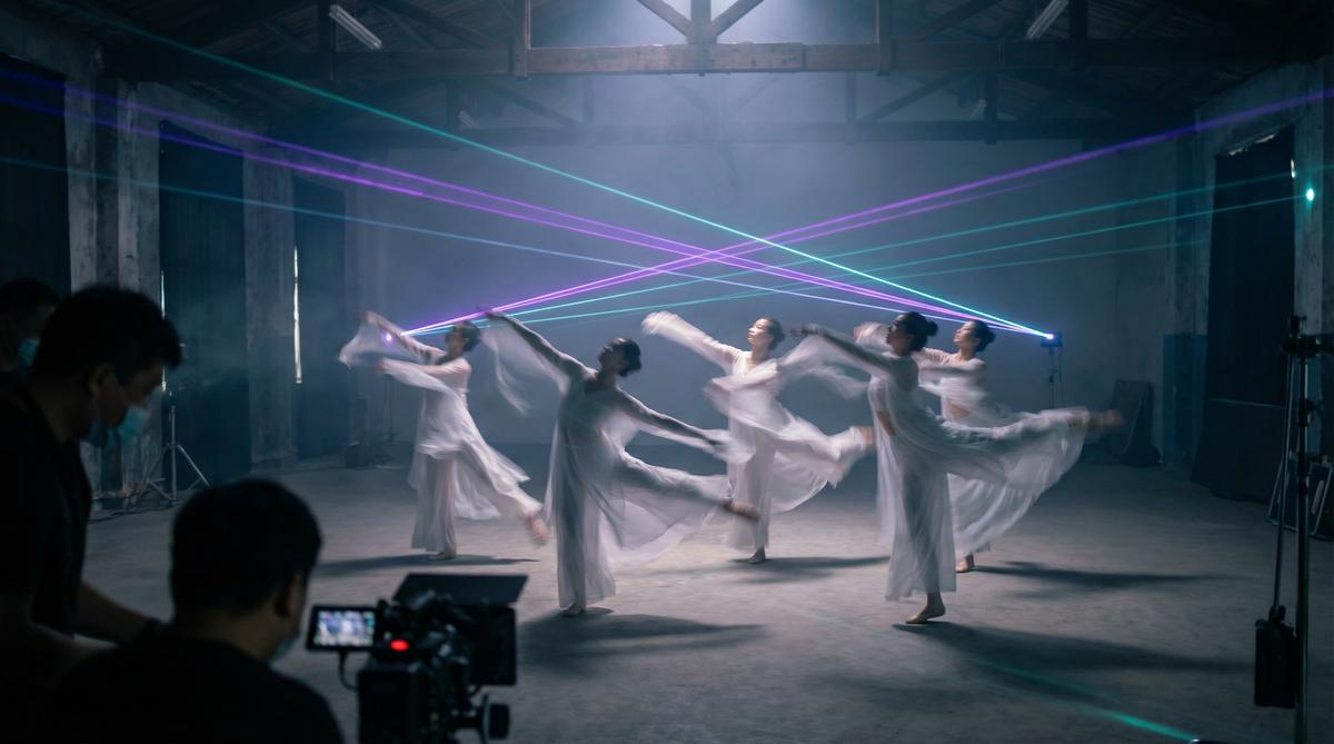 国产视频户外写真拍摄花絮视频